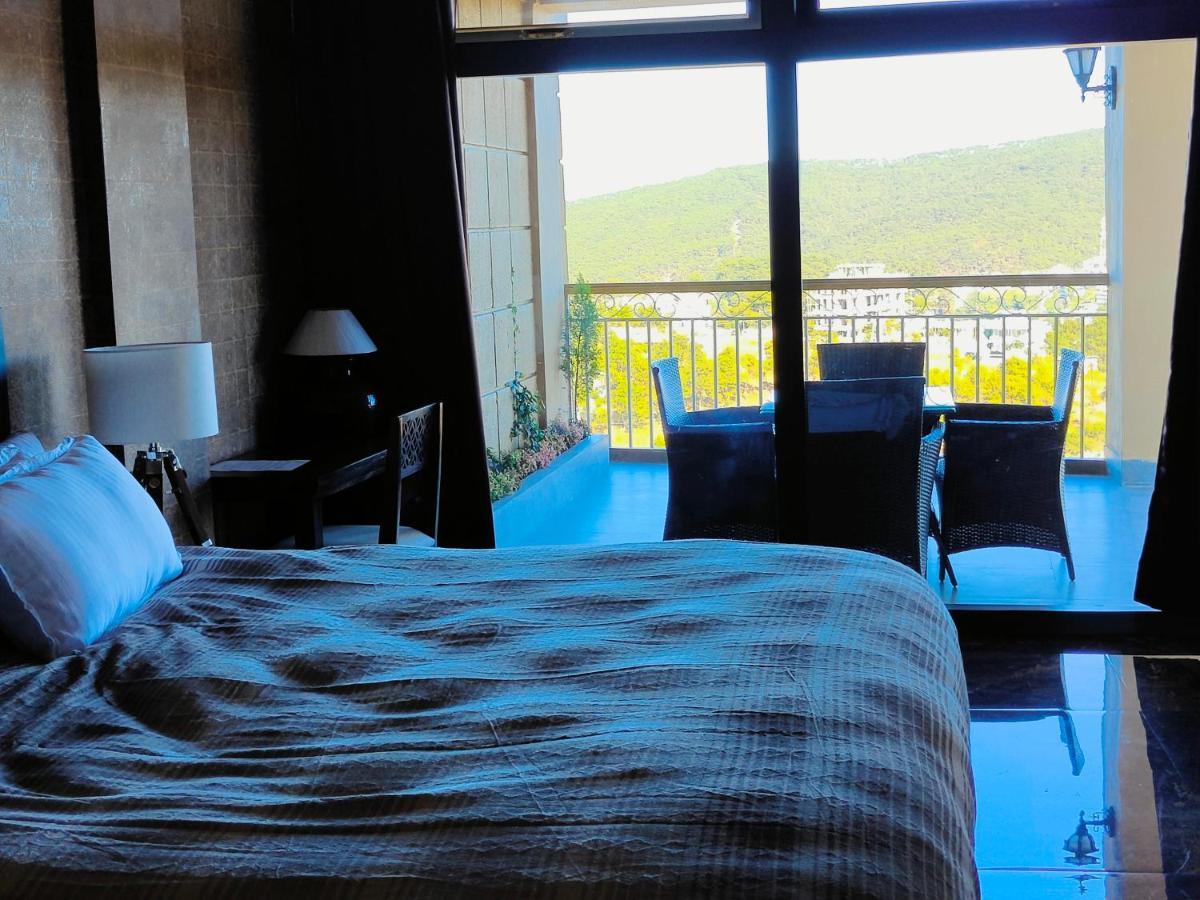 שילונג Hotel Acropolis מראה חיצוני תמונה