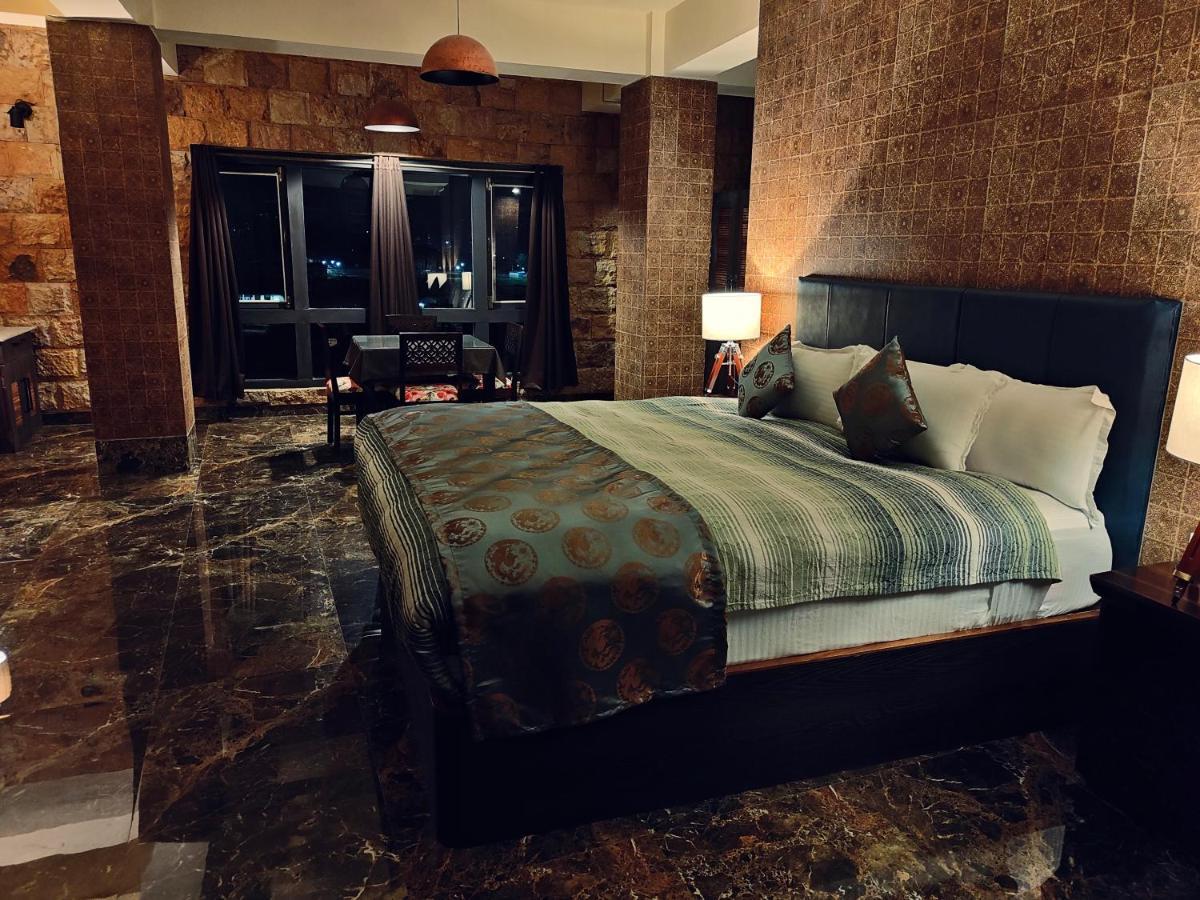 שילונג Hotel Acropolis מראה חיצוני תמונה